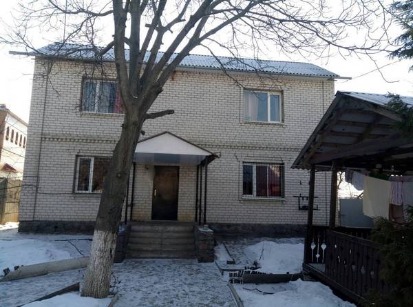 В Харькове насильно удерживали 30 человек под предлогом лечения от наркозависимости В Харькове насильно удерживали 30 человек под предлогом лечения от наркозависимости
