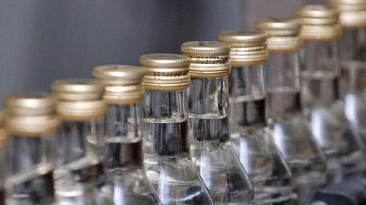 Количество жертв от отравления суррогатным алкоголем в Украине увеличилось до 58 человек