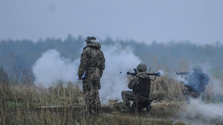http://www.podrobnosti.ua/media/pictures/2016/11/22/thumbs/740x415/boeviki-nakryli-shirokino-i-gnutovo-minometnym-ognem_rect_8cc96d881f5e5d3470dca57a188a42c2.jpg