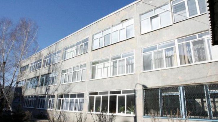 http://www.podrobnosti.ua/media/pictures/2016/12/18/thumbs/740x415/v-mariupole-zakryvajutsja-shkoly_rect_6f3ac2a304ad93d80fa3cbb6cc6331a6.jpg