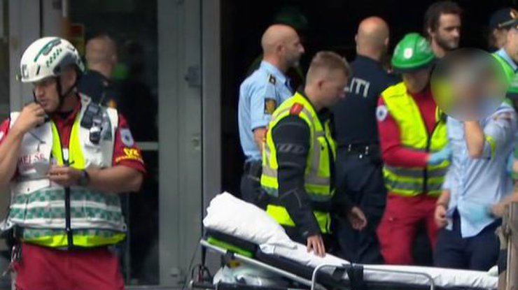При обрушении крыши концертного зала в Осло пострадали 15 человек