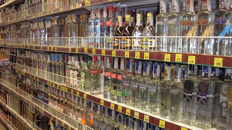 В Житомирской области в итоге алкогольного отравления умер человек