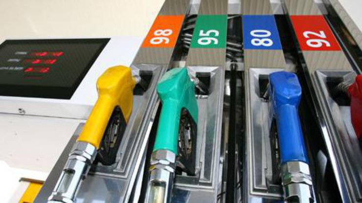 За сентябрь в Украинском государстве подскочили цены на бензин