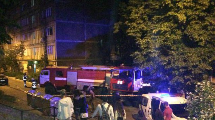 Под Киевом в жилом доме произошел взрыв, не обошлось без жертв