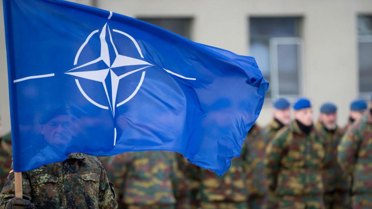 НАТО осенью проведет масштабные учения у границ РФ НАТО осенью проведет масштабные учения у границ РФ