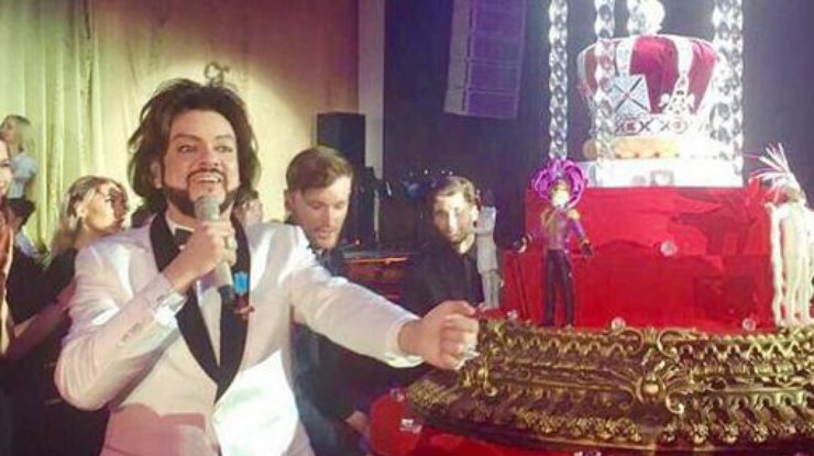 Киркоров нецензурно выругался в эфире шведского ТВ Киркоров нецензурно выругался в эфире шведского ТВ