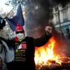 В Париже происходят уличные беспорядки и стычки с полицией (видео)
