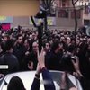 Протестувальники взяли в облогу Парламент Вірменії
