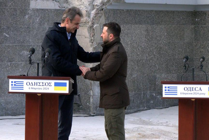 Прем’єр-міністр Греції Кіріакос Міцотакіс відмовився передавати Україні винищувачі F-16, стверджуючи, що це може підірвати здатність його країни захищати себе