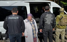 На Одещині затримали торговку людьми, яка вивозила жінок до Румунії в "рабство"