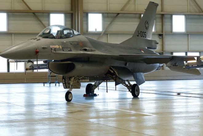 Україна розраховує отримати перші винищувачі F-16 від своїх західних союзників у червні-липні