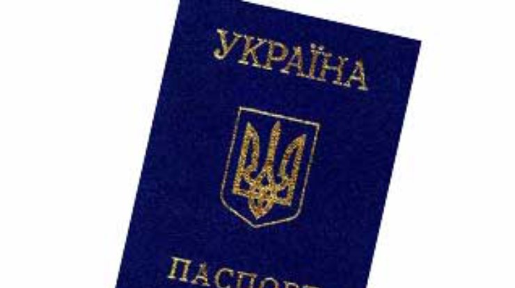 Журналиста спас украинский паспорт