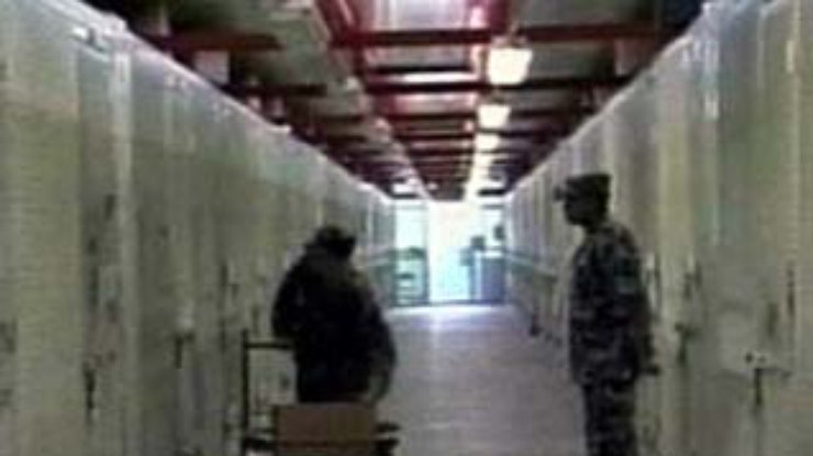 Заключенные Гуантанамо будут наслаждаться видом на море и цветными телевизорами
