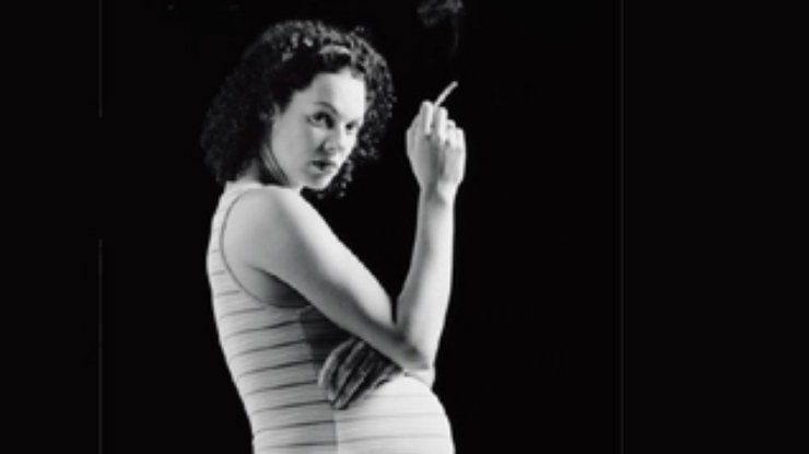 Беременные британки курят от страха