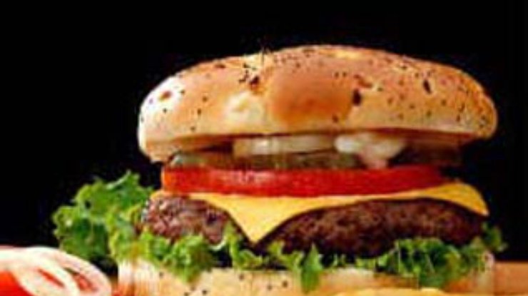 Калифорниец стал мировым рекордсменом в поедании гамбургеров
