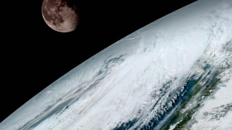 Новейший погодный спутник прислал первые фотографии Земли в высоком разрешении