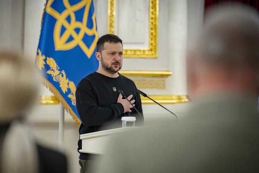 Президент Володимир Зеленський закликав партнерів доставити зброю для українських воїнів якнайшвидше