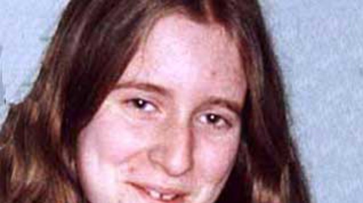 Сбежавшая с американским морпехом 12-летняя британка позвонила родителям